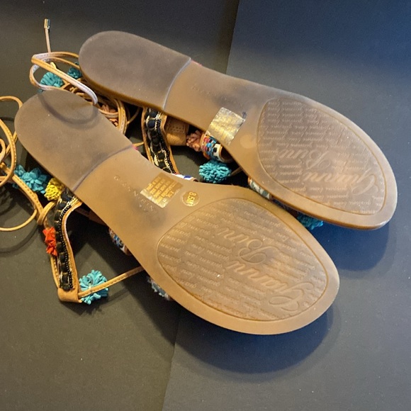 Women’s leather Sandal - Picture 4 of 5